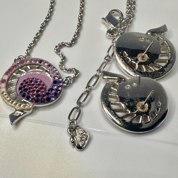 Vintage Swarovski Crystal Swirl Necklace & Earrings Set Purple Pink Silver Tone - Picture 9 of 9